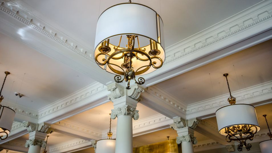 Moulding on the ceiling